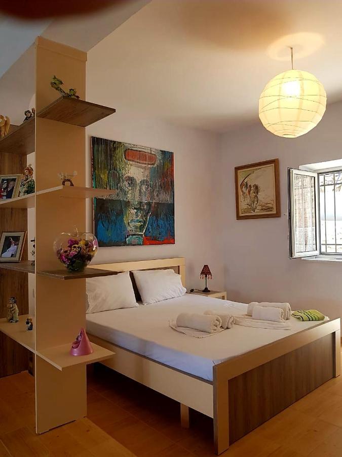 Aira Apartment Himare Exterior photo